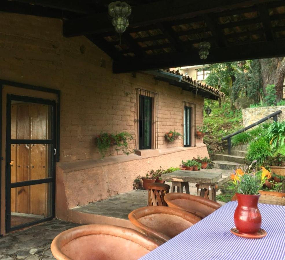 Cabana Blanca Nieves Y Los 9 Enanos Tapalpa Dış mekan fotoğraf